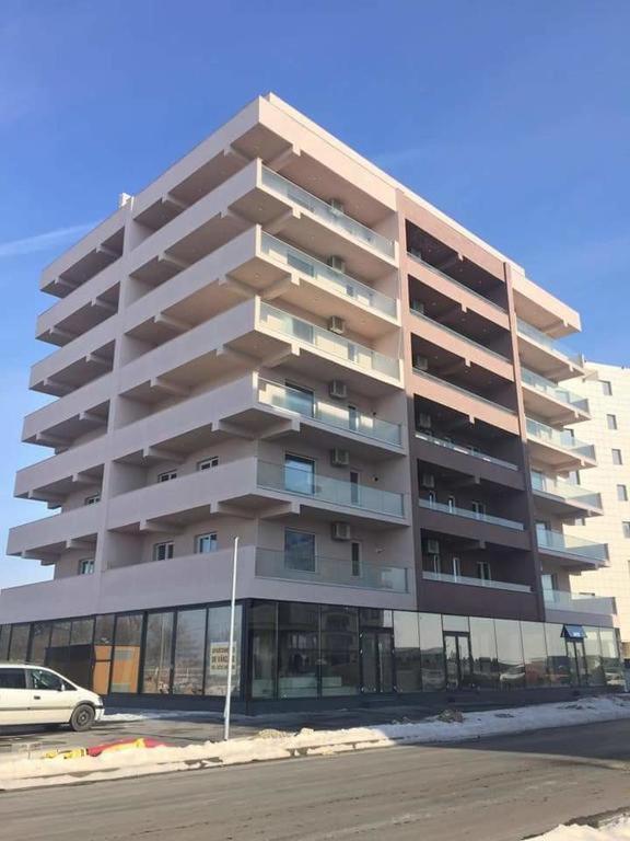 Ayka Apartment ママイア エクステリア 写真