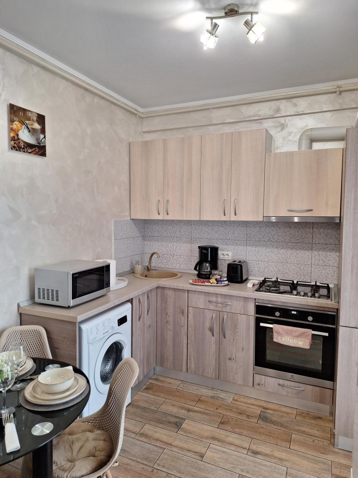 Ayka Apartment ママイア エクステリア 写真